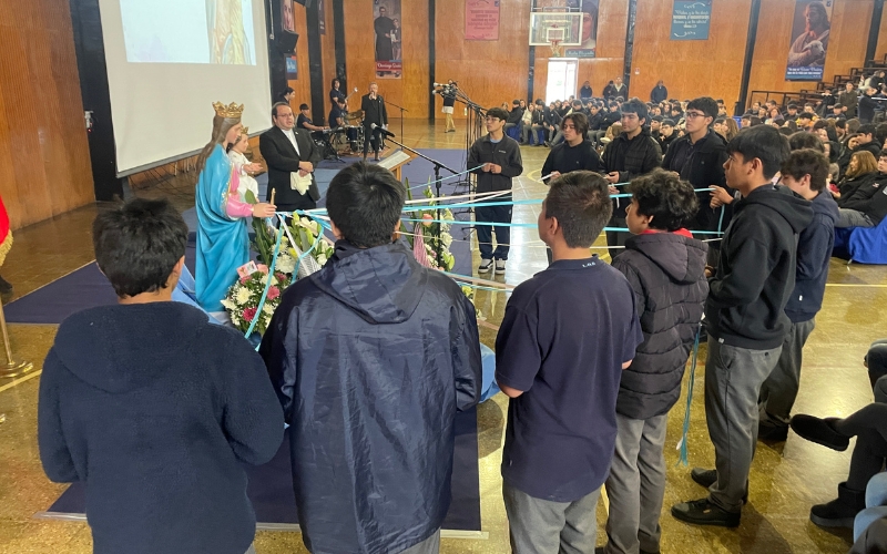 Celebración de María Auxiliadora: Una jornada de Fe y Unidad Salesiana en el LAB