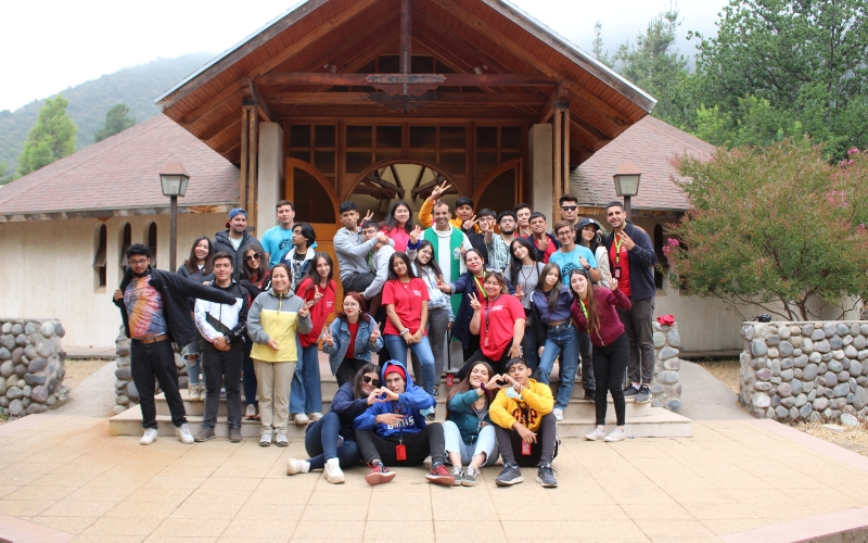 Jóvenes de Casa Juvenil disfrutan del Campamento Las Peñas 2022.